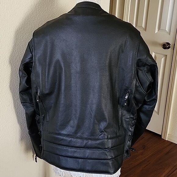 Dream Apparel Men's Leather Racer/ Biker Jacket - Picture 3 of 15